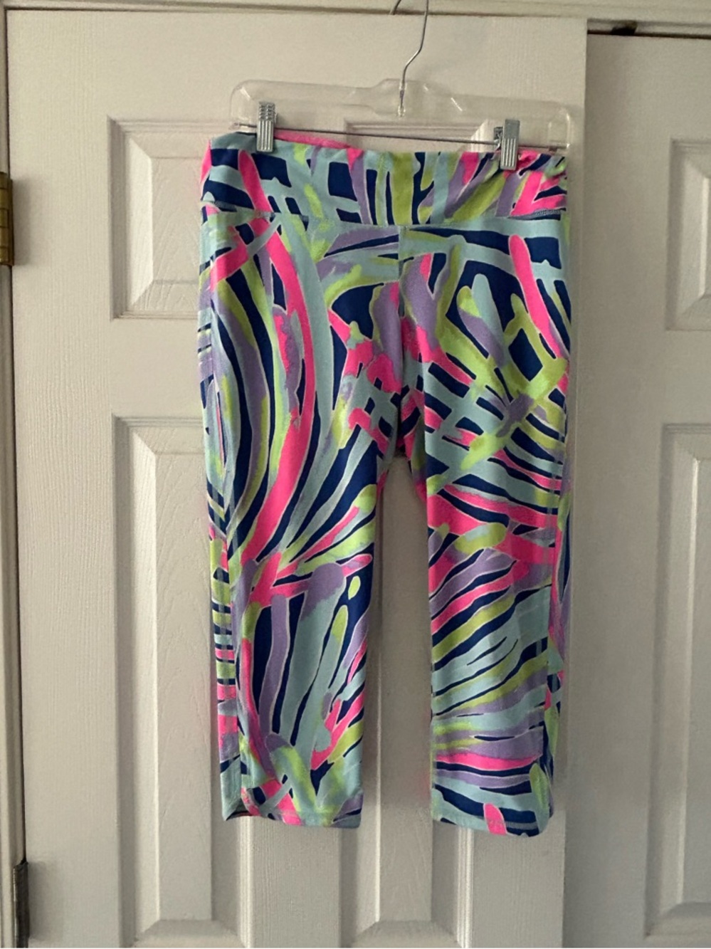 Lilly Pulitzer Luxletic Cropped Weekender Legging Indigo Sea Dreamin
